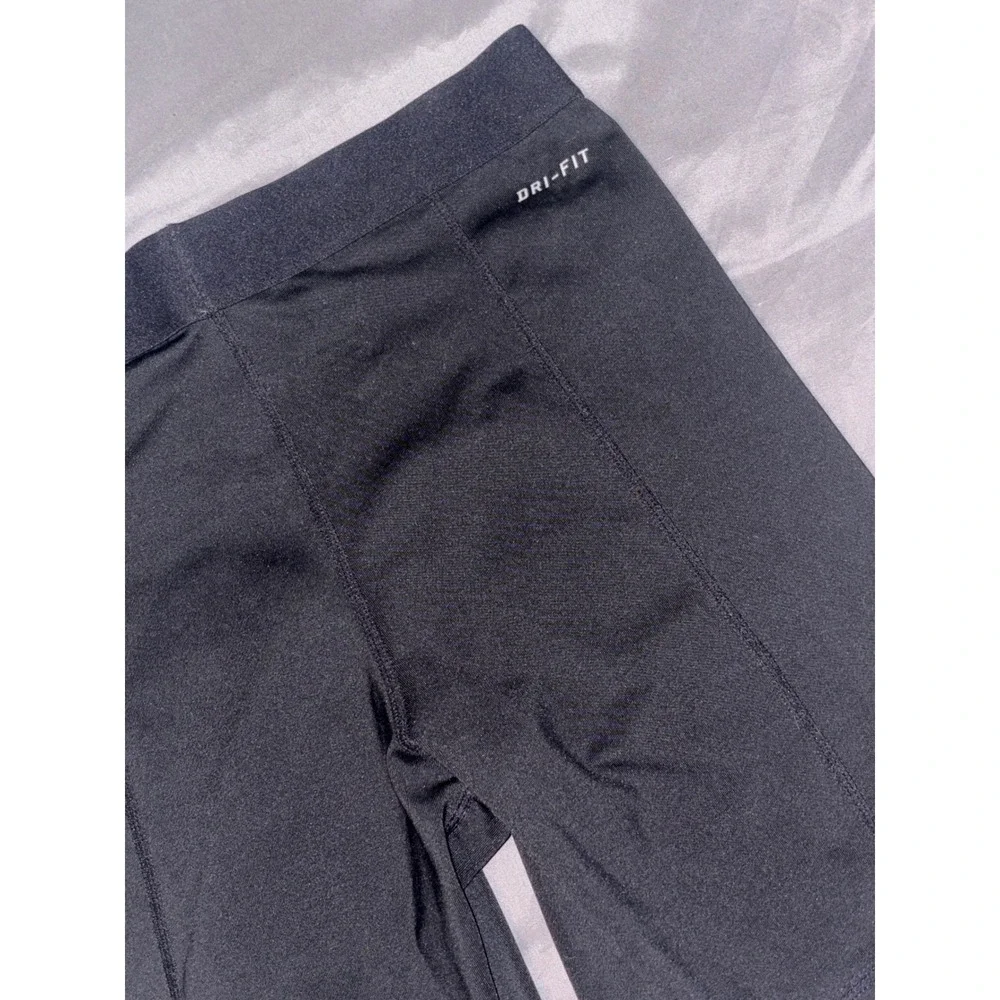 Nike‎ Pro Dri-FIT Women's Black 3